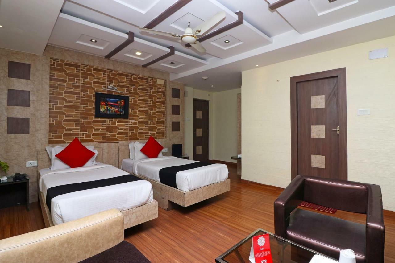 โฮเต็ล เฮฟเว่น Hotel โกลกาตา ภายนอก รูปภาพ