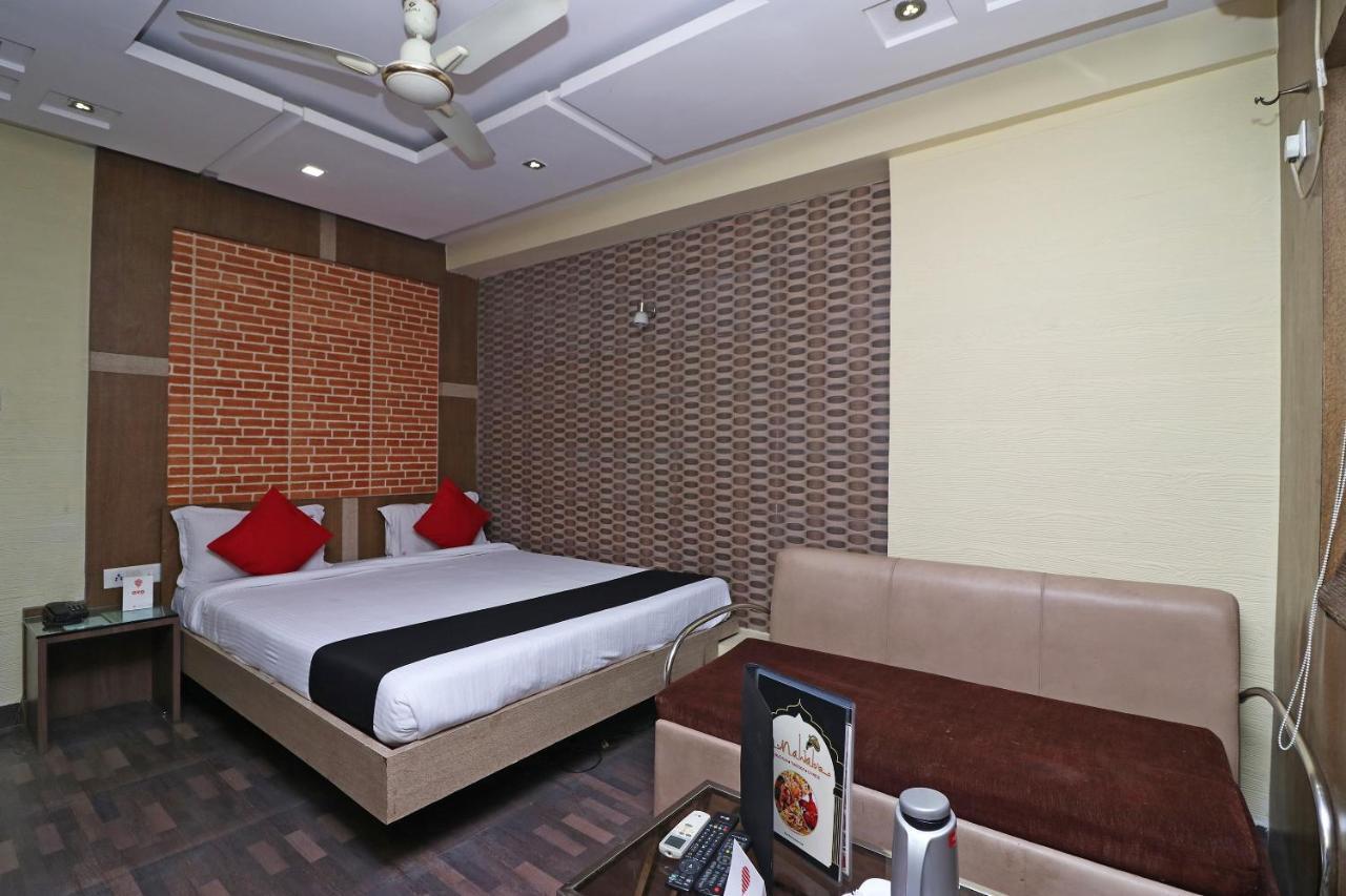 โฮเต็ล เฮฟเว่น Hotel โกลกาตา ภายนอก รูปภาพ