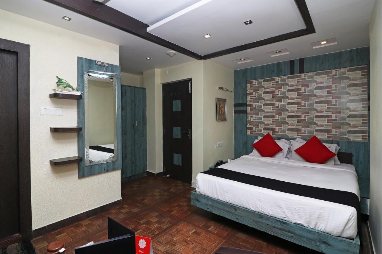 โฮเต็ล เฮฟเว่น Hotel โกลกาตา ภายนอก รูปภาพ