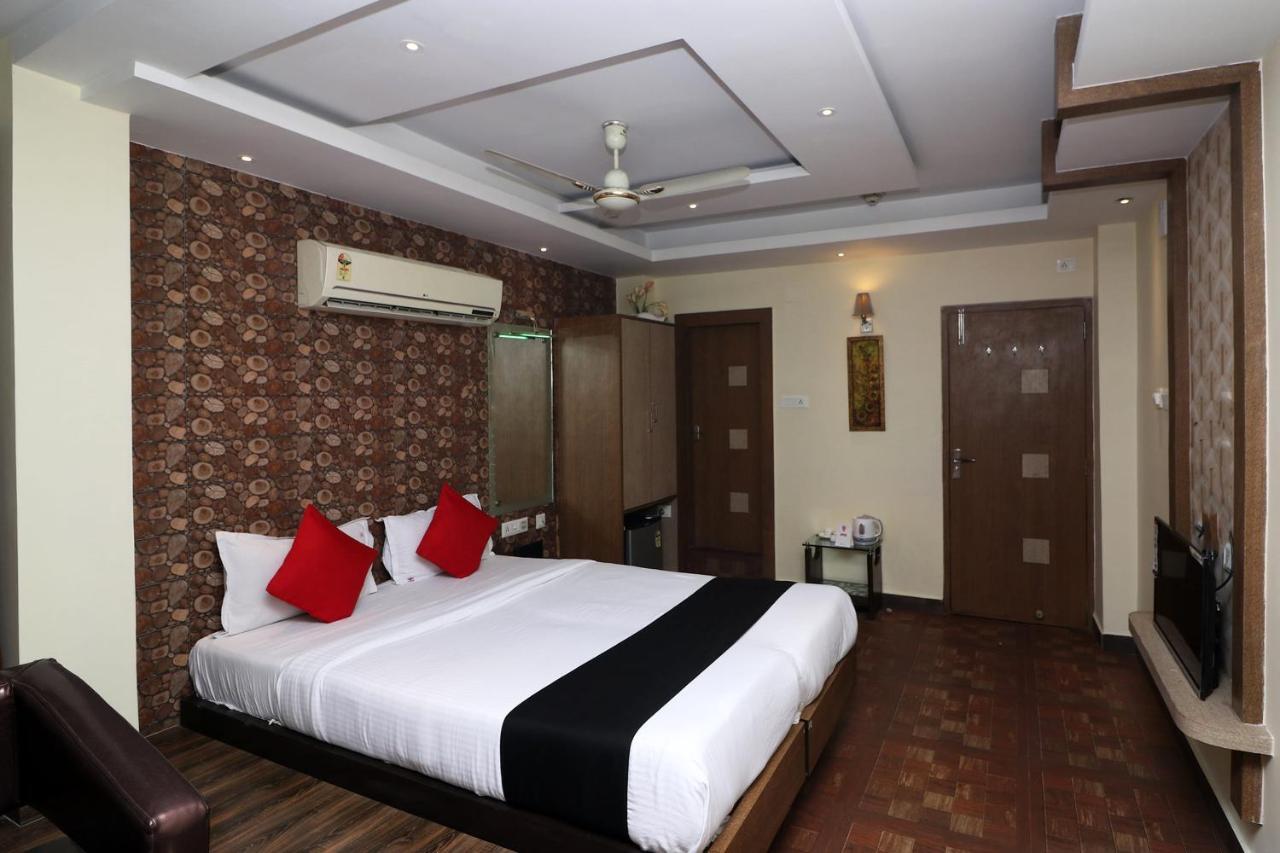 โฮเต็ล เฮฟเว่น Hotel โกลกาตา ภายนอก รูปภาพ