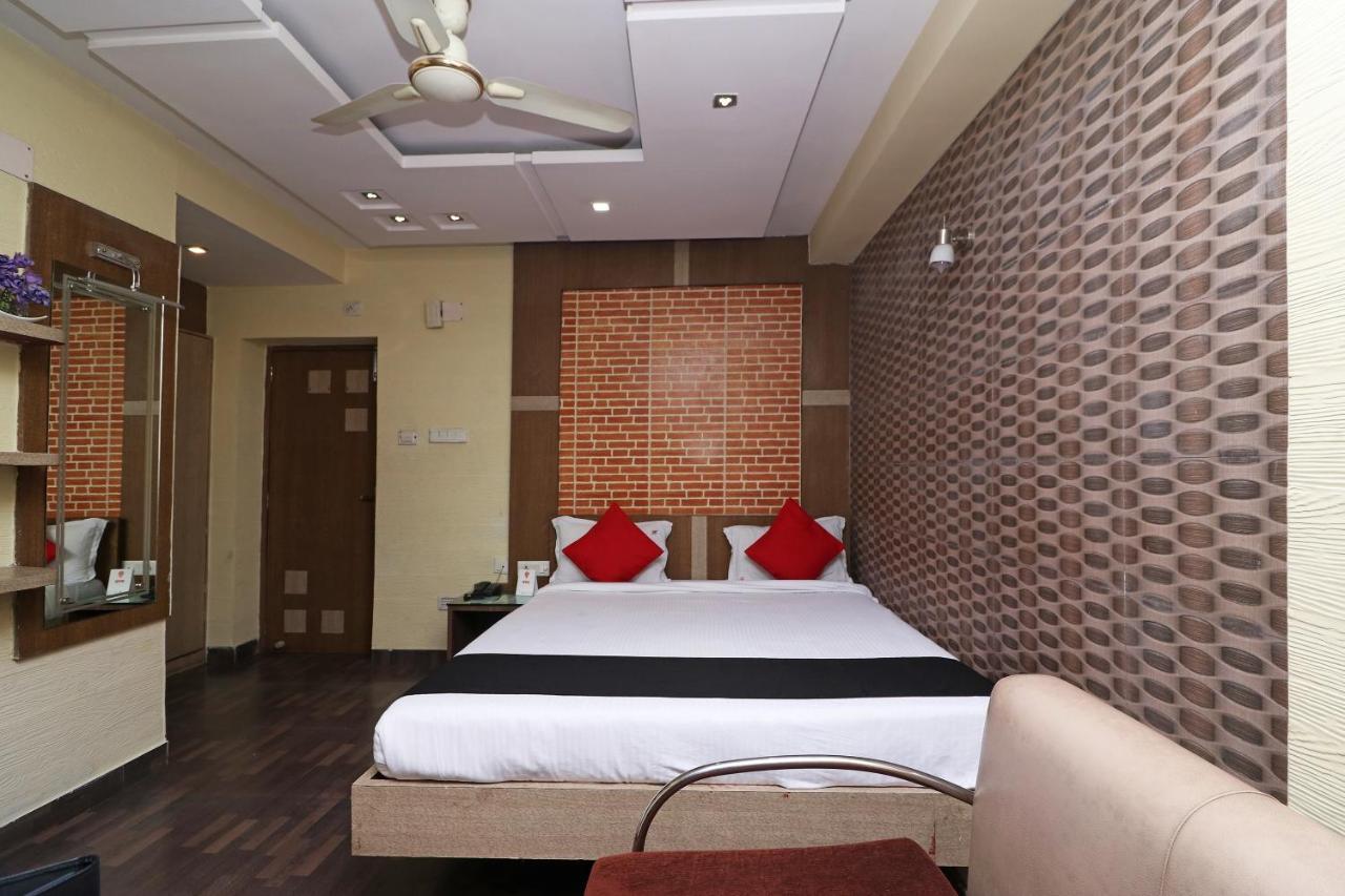 โฮเต็ล เฮฟเว่น Hotel โกลกาตา ภายนอก รูปภาพ
